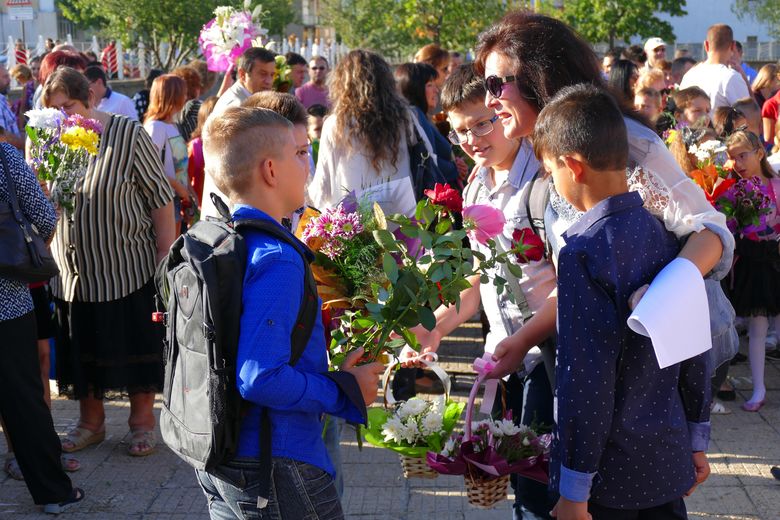 rechizite gratuite brașov