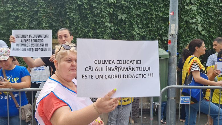 Haos total înainte de începerea școlii proteste 8 septembrie 2025