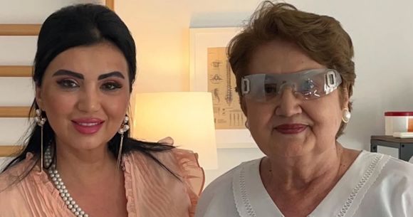 Adriana Bahmuțeanu și mama ei