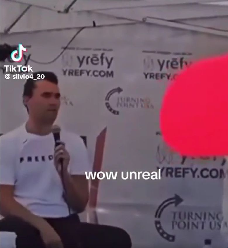  Charlie Kirk inainte sa fie impuscat