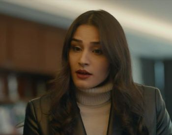 Rezumat „Minciuni de familie”, episodul 57, difuzat în 16 septembrie la Kanal D: Simțindu-se trădată de Sezai, Guzide alege să renunțe la relația lor