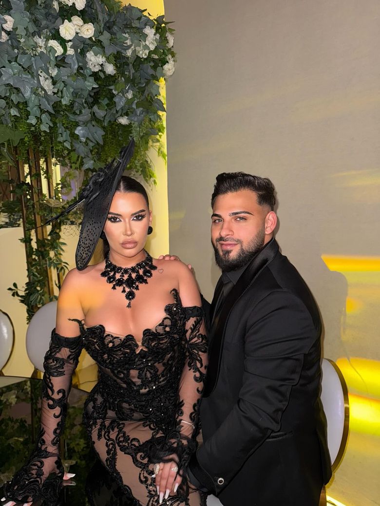 Andra Volos și Lele