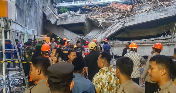 Școală prăbușită Indonezia