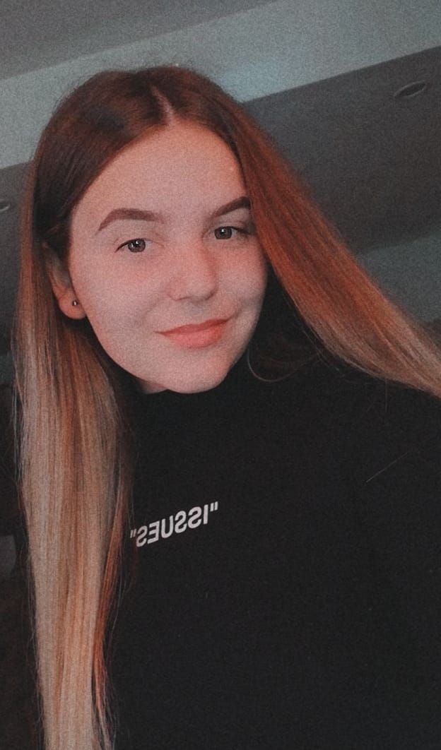 Tania la 17 ani