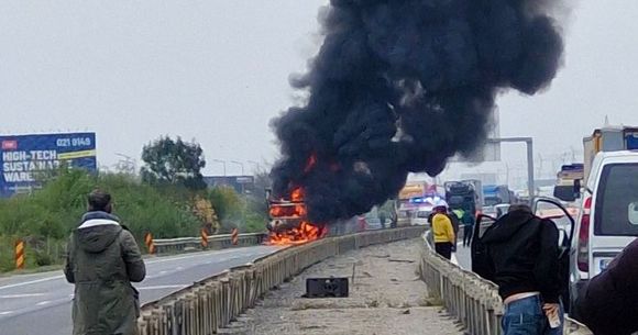 incendiu tir a1