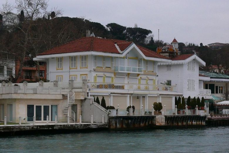 Esra Umur din Kanlica