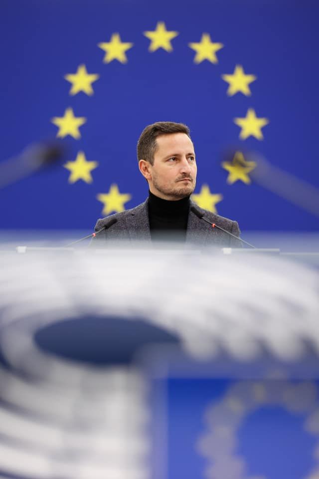 politista moarte dupa nastere