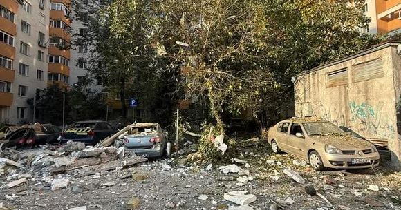 Explozie puternică la un bloc din București în această dimineață