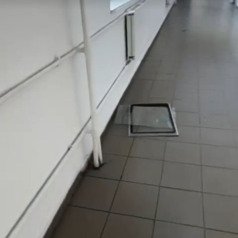  elevi explozie