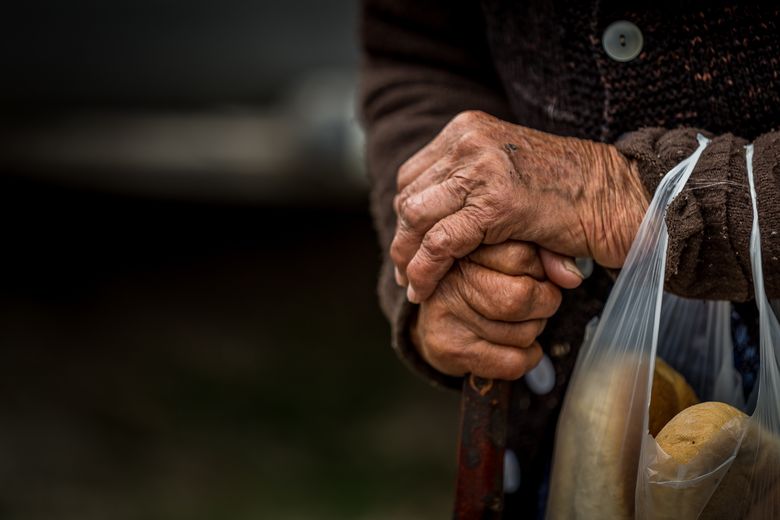 Ministerul Muncii lansează un program social pentru pensionari Pensionari