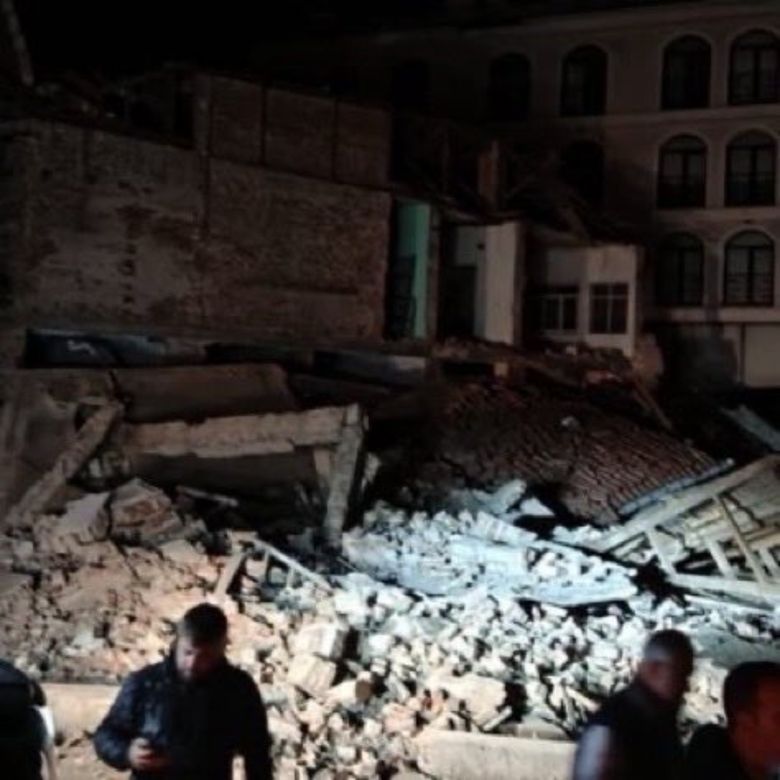 Mai multe clădiri au fost afectate cutremur Turcia