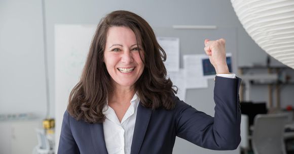 Angajații vor primi mai mulți bani pe tichetele de masă  angajata