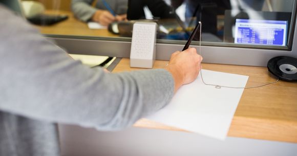 Curs valutar joi, 30 octombrie 2025  curs valutar