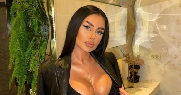 Rebecca, fostă concurentă ”Casa iubirii”  Rebecca