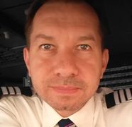 Ce studii are Mihai Sturzu. Fostul artist a terminat Facultatea de Litere și are un master în Jurnalism