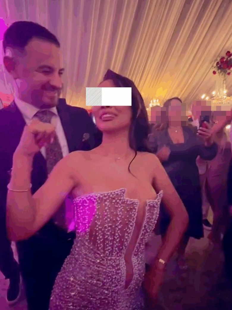 Cosmin Isăilă a apărut în compania unei cântărețe Cosmin Isăilă