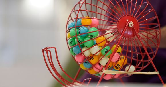 Rezultate 6 din 49 pentru joi, 6 noiembrie 2025