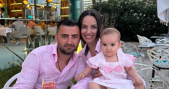 parintii copilei care a murit la dentist