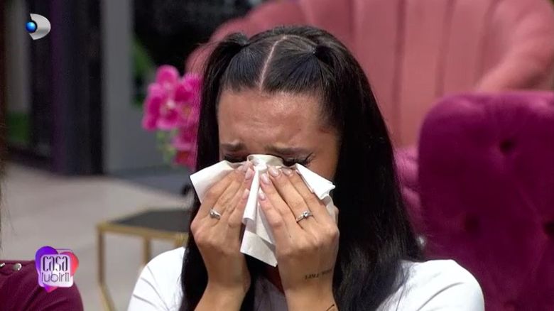 bianca casa iubirii plange