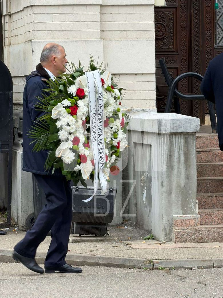 inmormantare horia moculescu