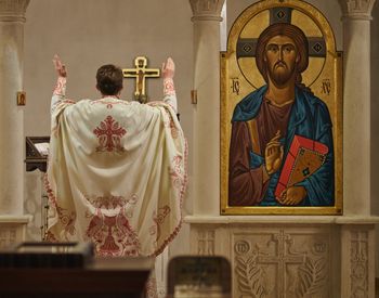 Calendar ortodox pentru ziua de 28 noiembrie 2025: Rugăciunea pe care credincioșii o rostesc pentru iertarea păcatelor! Sfântul Cuvios Mucenic vine în ajutorul tuturor 