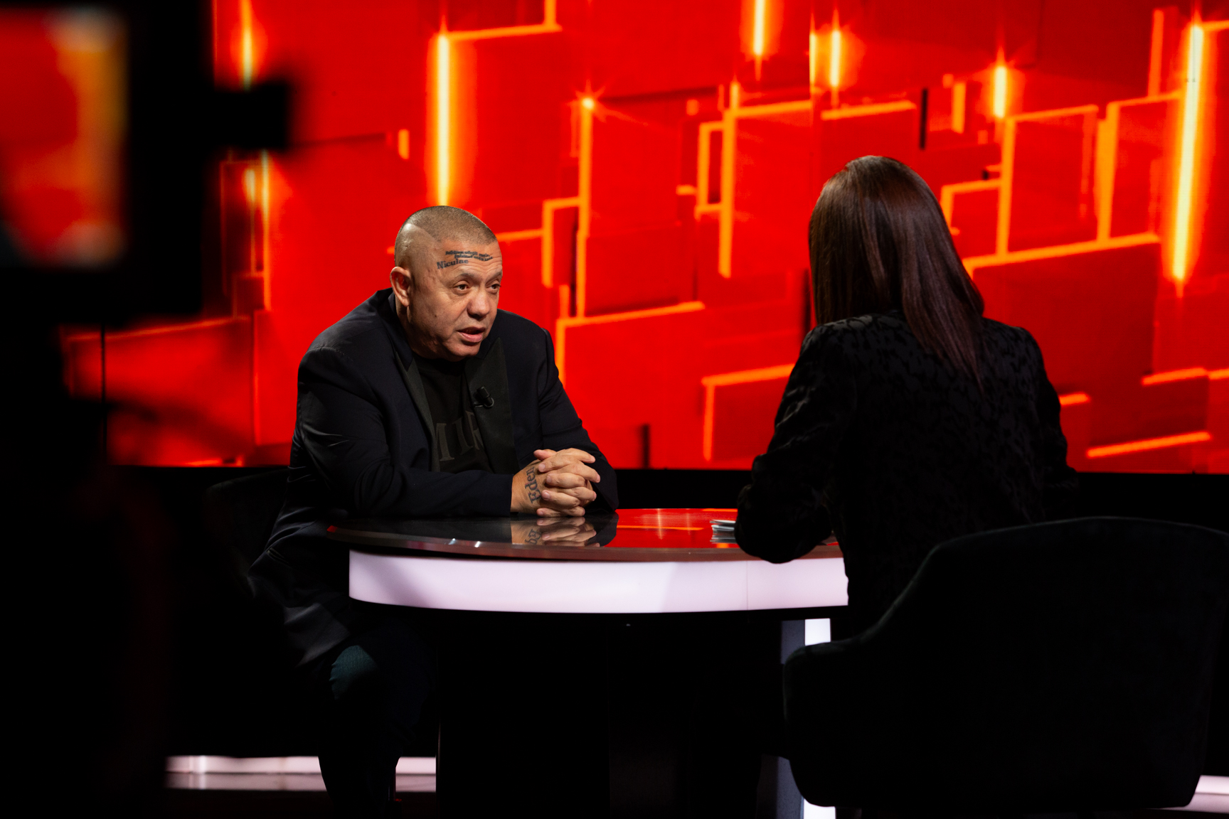 Nicolae Guță, sâmbăta aceasta, de la 23:00, la „40 de întrebări cu Denise Rifai”! „Inclusiv copiii, persoanele dragi mie m-au dezamăgit, dar muzica nu m-a dezamăgit niciodată”