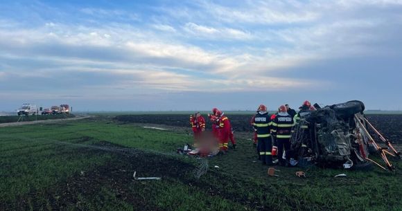 mașină răsturnată Prahova