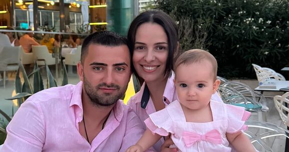 parintii copilei care a murit la dentist