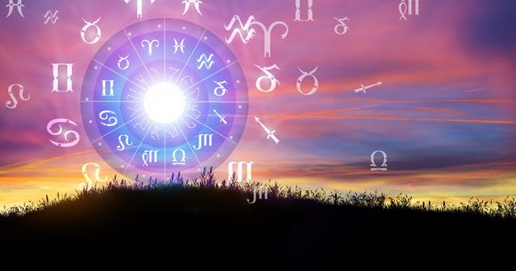 Horoscop 2 decembrie 2025