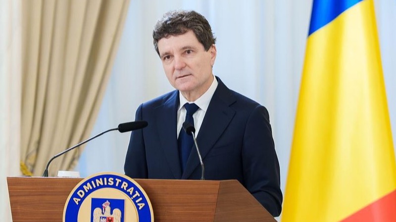 Nicuşor Dan a oferit o singură decoraţie de 1 Decembrie. Motivul din spatele deciziei președintelui: „Vom rămâne datori”