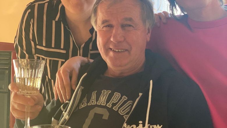 un roman s-a stins din viata in italia