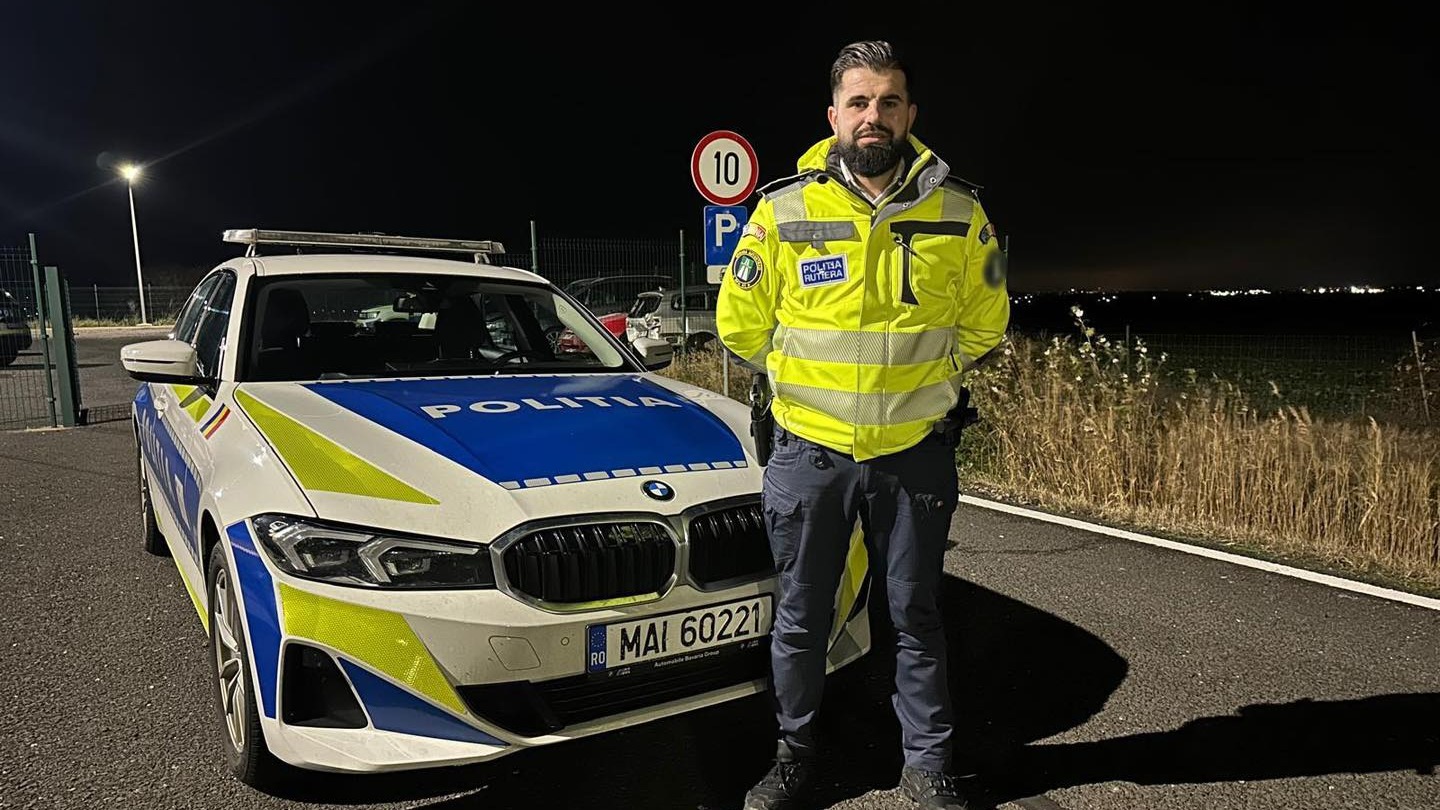 Un polițist erou i-a salvat viața unei tinere de 22 de ani care oprise pe banda de urgență, pe Autostrada A1: „Intervenția lui a făcut diferența”