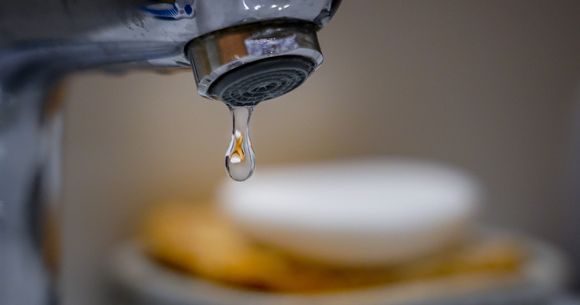 Furnizarea apei potabile a fost reluată &icirc;n C&acirc;mpina