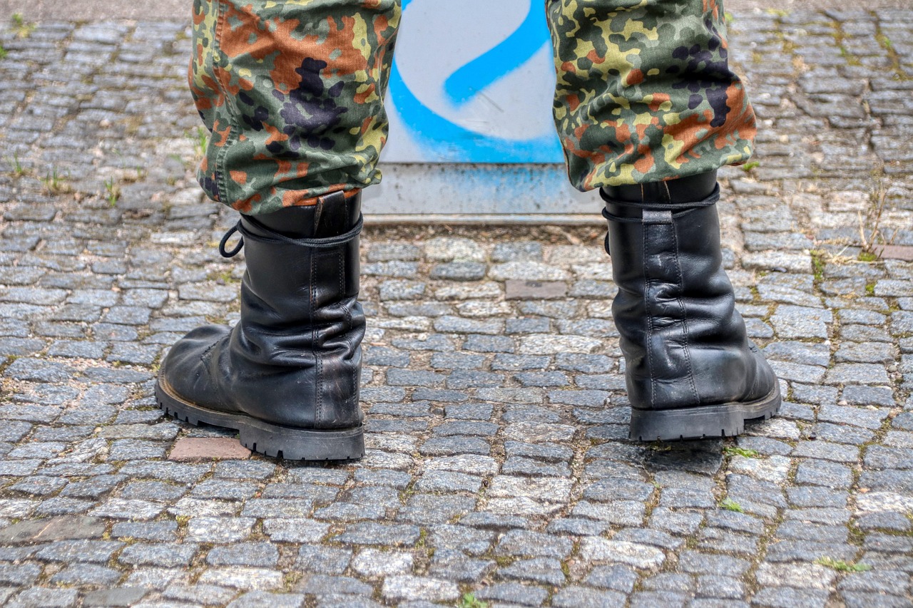 Un soldat din Deva a fost găsit fără viață în unitate. Tânărul și-ar fi pus capăt zilelor în timpul serviciului