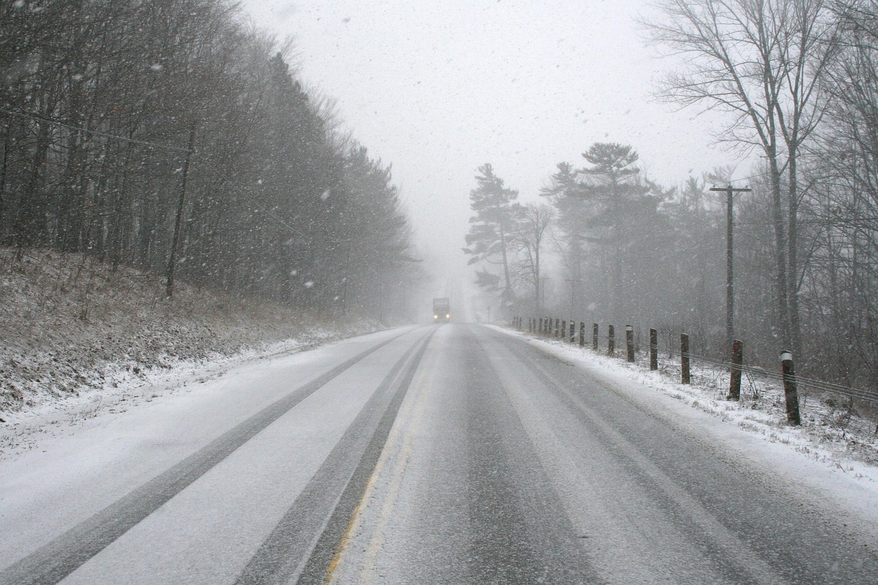 Autoritățile din România sunt în alertă din cauza condițiile meteo dificile! Anunțul făcut de Raed Arafat