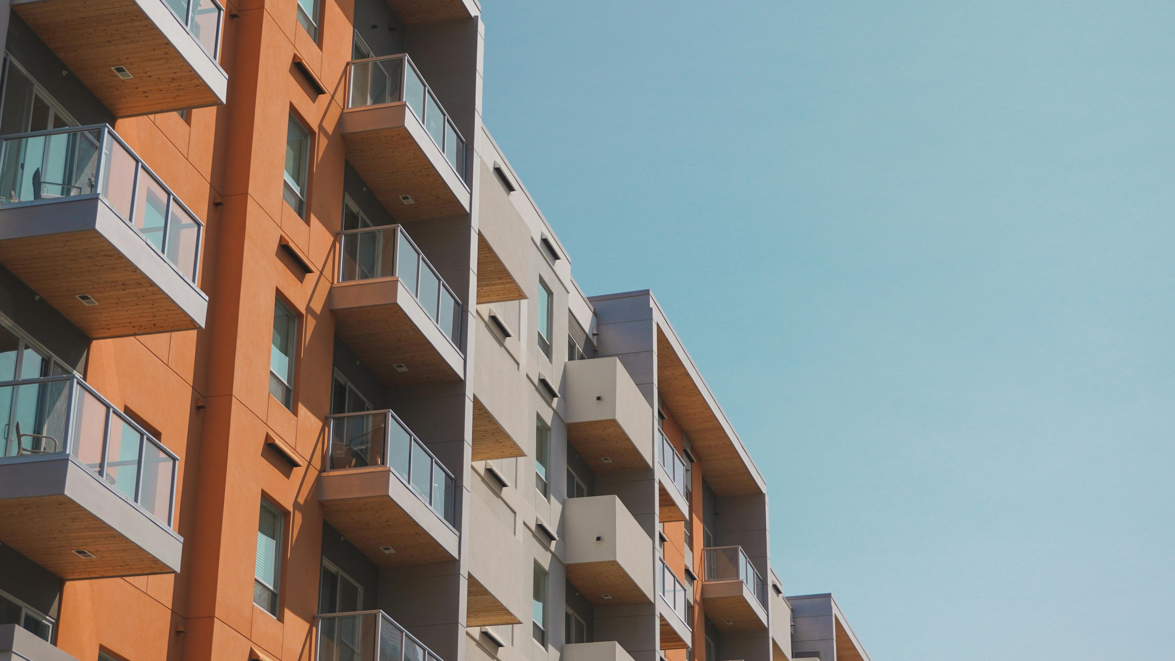 Fiecare proprietar de apartament trebuie să achite obligatoriu această sumă. Documentul care stabilește acest lucru