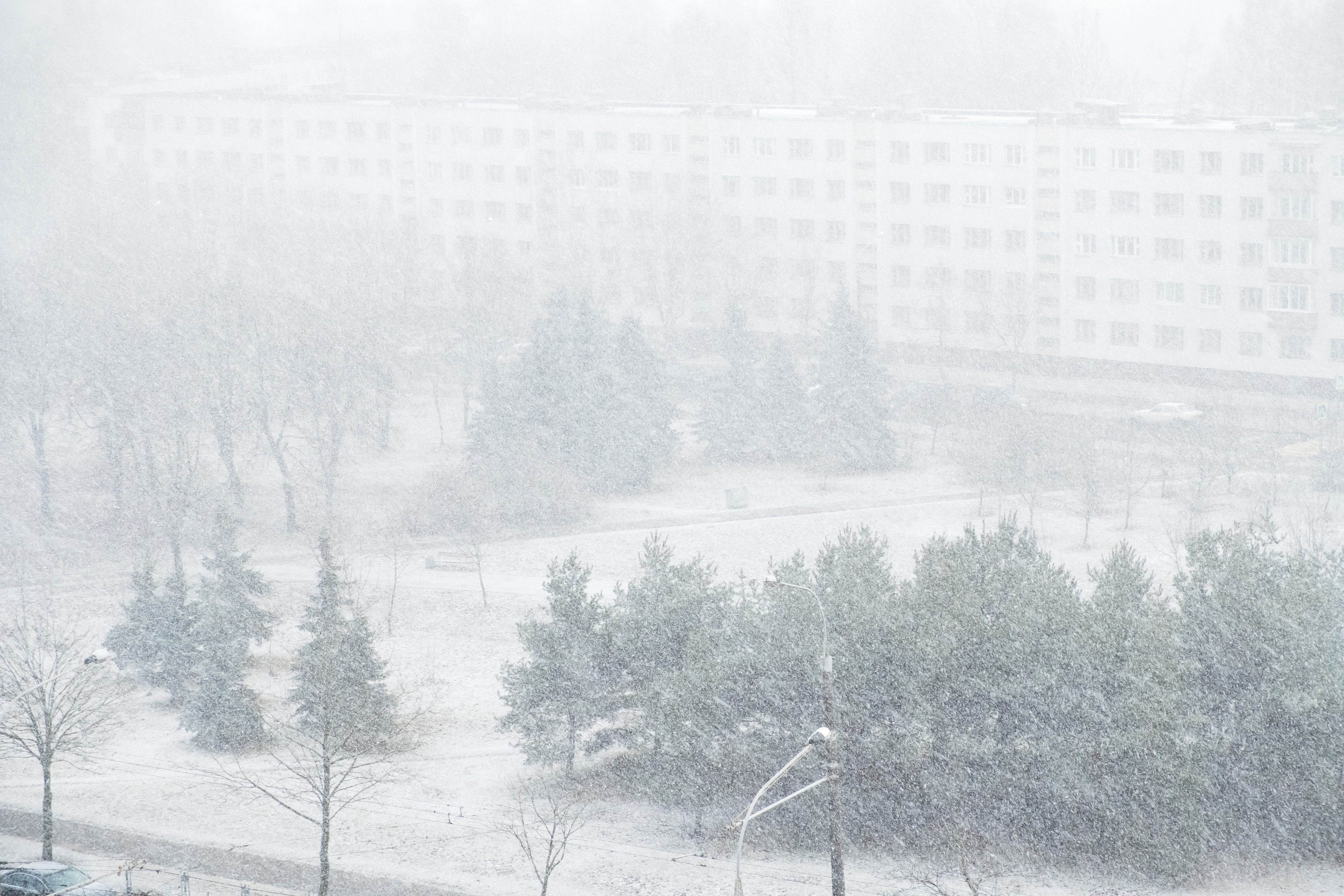 Prognoza meteo pentru marți, 6 ianuarie 2026. Meteorologii ANM anunță precipitații mixte și ger