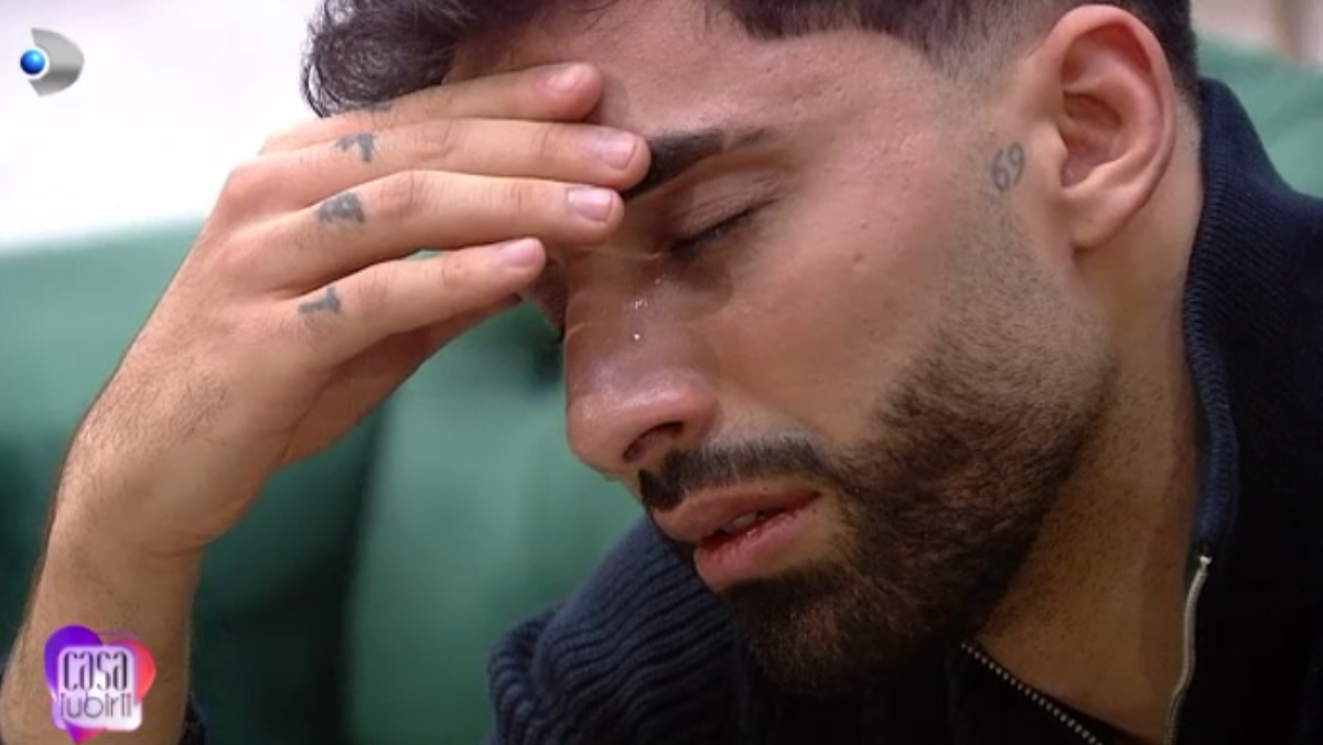 Ahmed a vărsat lacrimi amare după ce Veronica a pus punct! Cum a reacționat concurenta: ,,Mă iei la mișto”