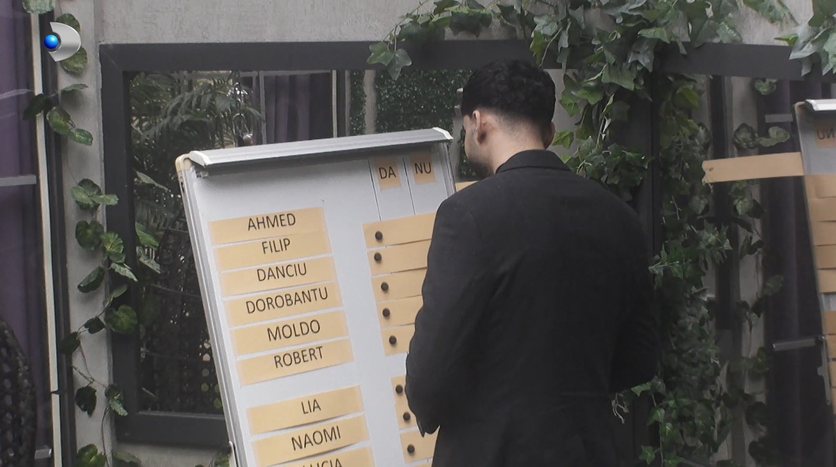 Momentul decisiv! Ahmed alege între Veronica și sezonul 5 „Casa iubirii”! Nu ratați deznodământul poveștii celor doi concurenți în ediția de sâmbătă, 10 ianuarie, de la 16:00 și 19:00, la Kanal D