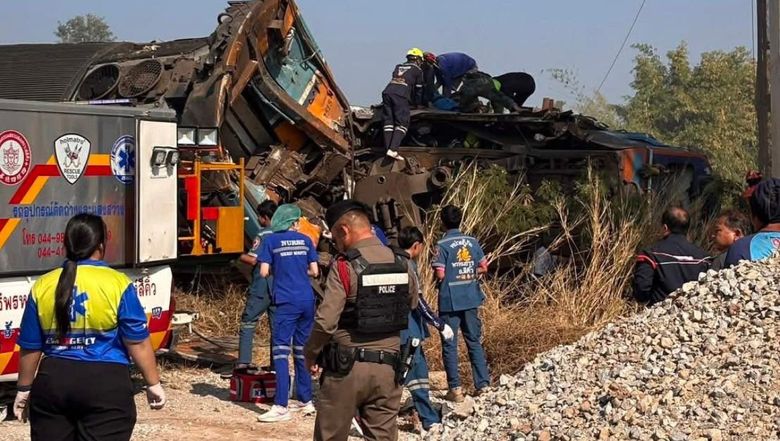 morți tren thailanda