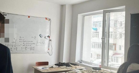 Tavan liceu Botoșani