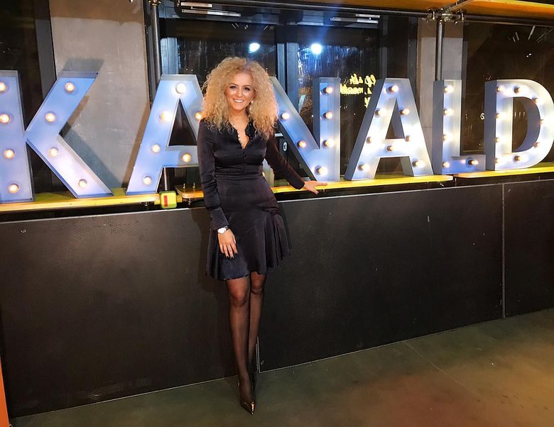 Nicoleta Drăgușin condusă pe ultimul drum