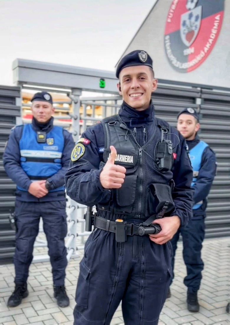 Robert Zagrai casa iubirii jandarm