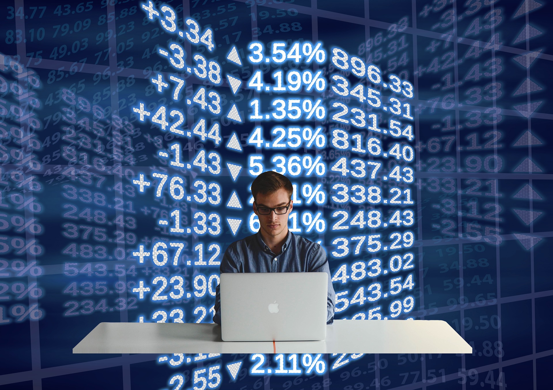 Cursul valutar BNR vineri, 23 ianuarie 2026: Prețul monedei euro și al dolarului american este în creștere