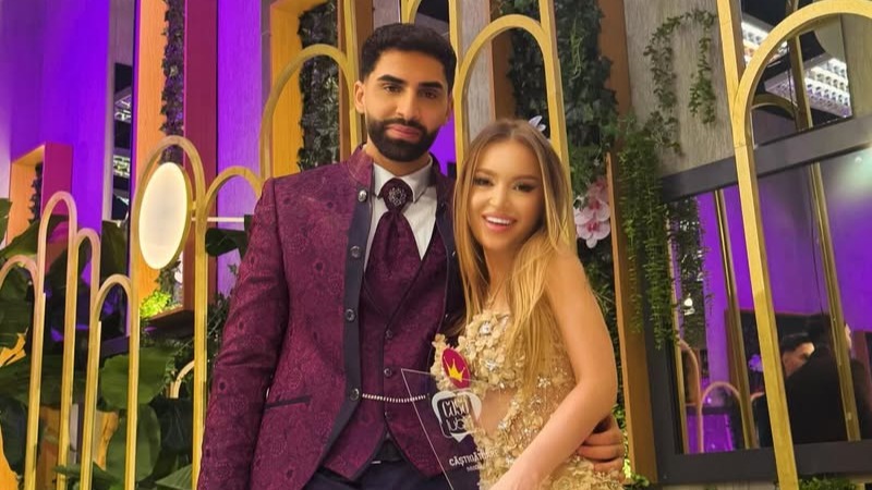 Detaliul care îi dă de gol pe Veronica și Ahmed! Ce a apărut pe pagina lui de Instagram, după zvonurile despărțirii