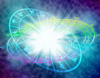 Horoscop marți, 3 februarie 2026: Semnul zodiacal care reușește să se afirme prin muncă și care va avea parte de beneficii financiare mari