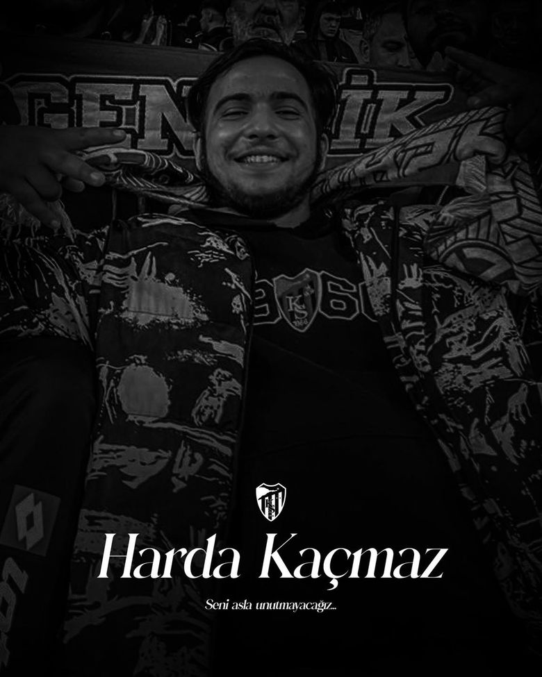 un suporter s-a stins din viață în timpul meciului