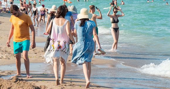 Angajații care nu vor mai primi vouchere de vacanță &icirc;n 2026? 