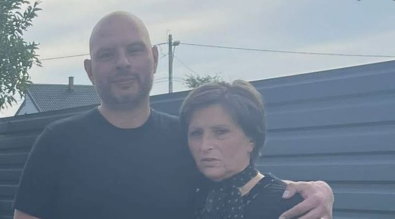 Sorin Iacob și mama lui.