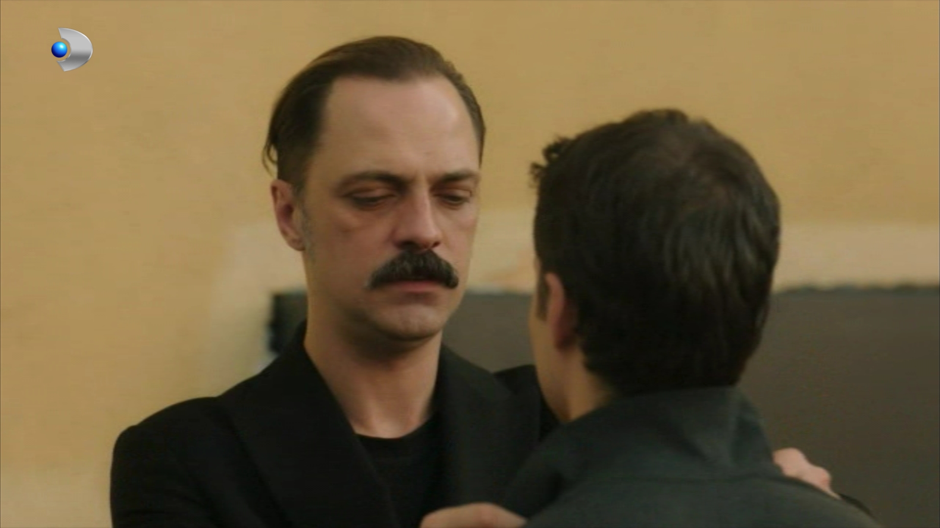 Rezumat episodul 10 „O nouă șansă”, difuzat în 13 februarie 2026 la Kanal D: Sadi se implică tot mai mult în relația sa cu Songul încercând să o protejeze de toți cei care îi vor răul